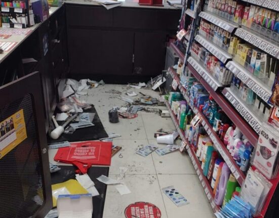 Civiles armados comenten violento atraco en Oxxo de Tlahuelilpan