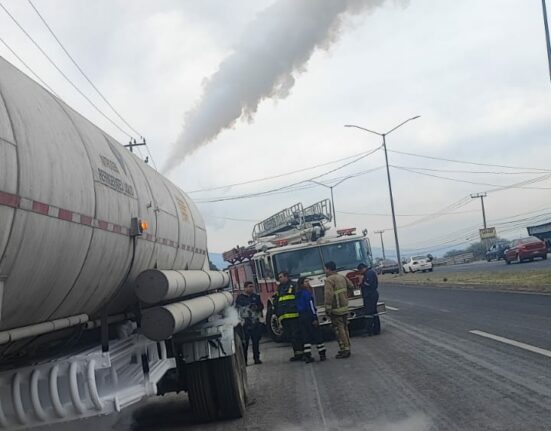 Alarma en Tula por despresurización de tráiler cargado con nitrógeno