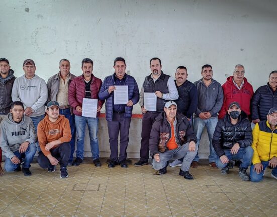 Sedeco asesora a productores de Cuautepec