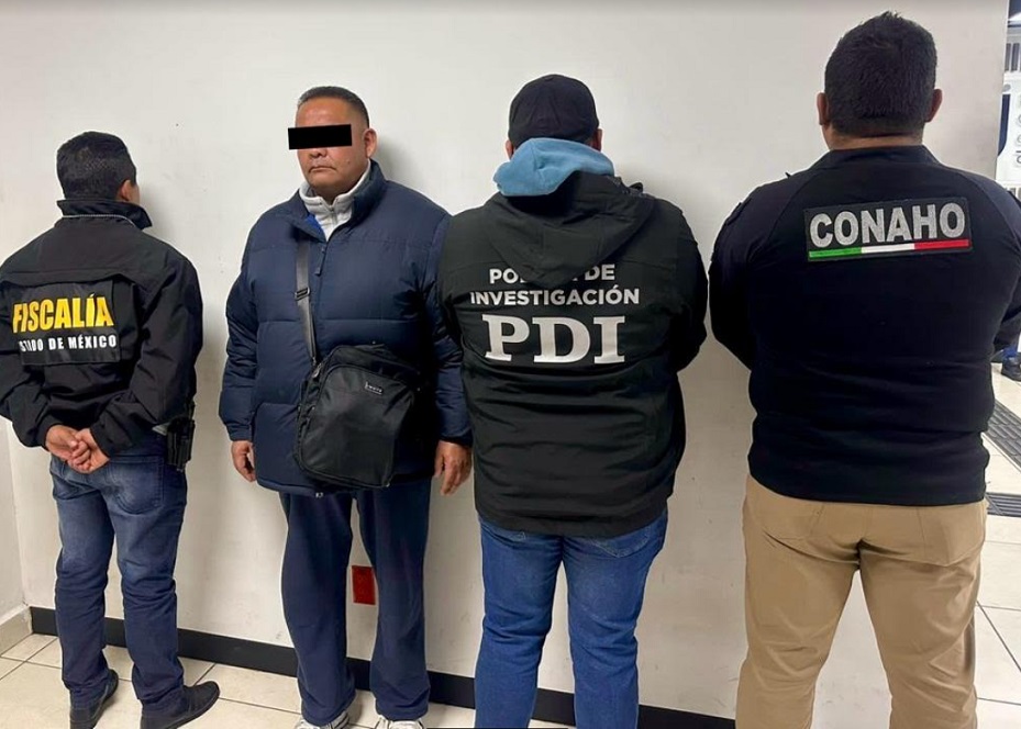 Detienen a extorsionador en el Aeropuerto de la CDMX