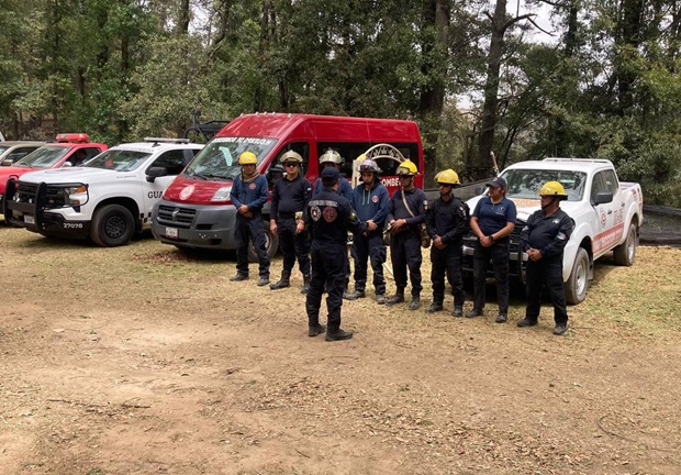 Continúan trabajos para sofocar incendios en territorio hidalguense