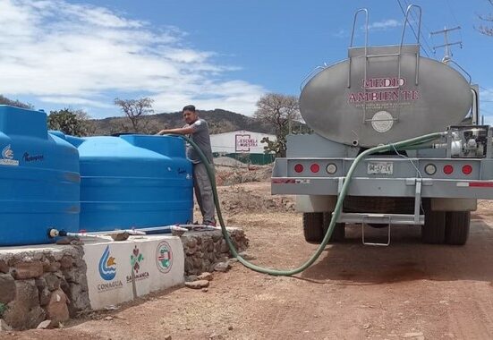 Conagua mantiene acciones emergentes y de apoyo para reforzar servicios de agua en nueve entidades