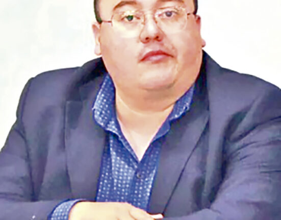 CARLOS MÉNDEZ