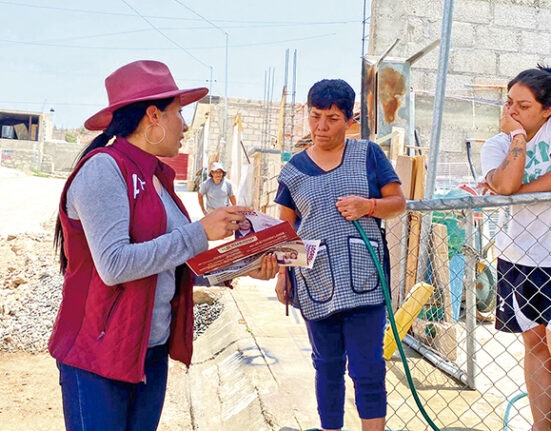 Señala Hilda Miranda década de abandono en Carboneras