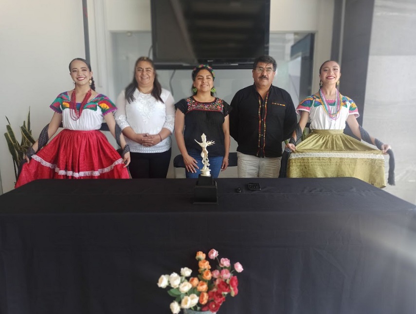 Hidalgo presente en el Concurso Nacional de Huapango en Querétaro