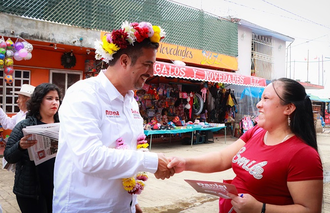 Daniel Andrade visita a Tlanchinol