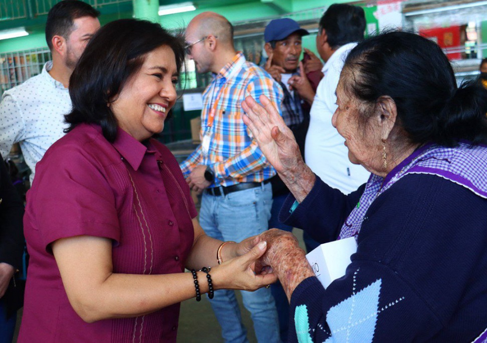 Entrega DIFH 3 mdp en apoyos a beneficiarios de la Sierra Alta