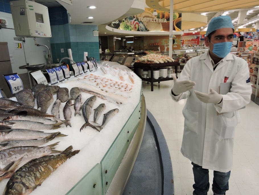 Vigilan venta de productos pesqueros en la entidad