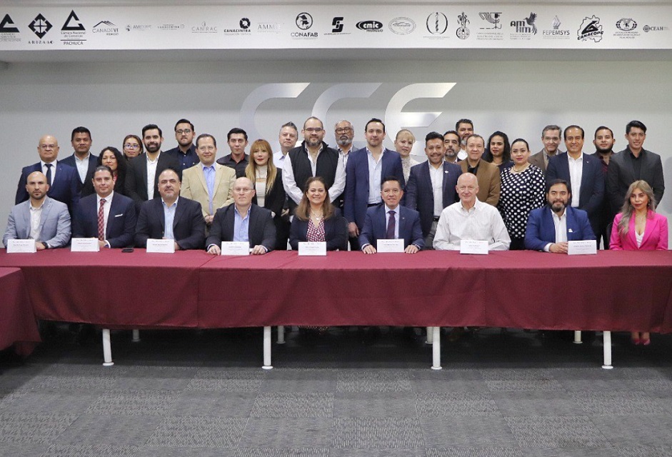 Empresas hidalguenses con oportunidad de sumarse al Clúster Automotriz Metropolitano