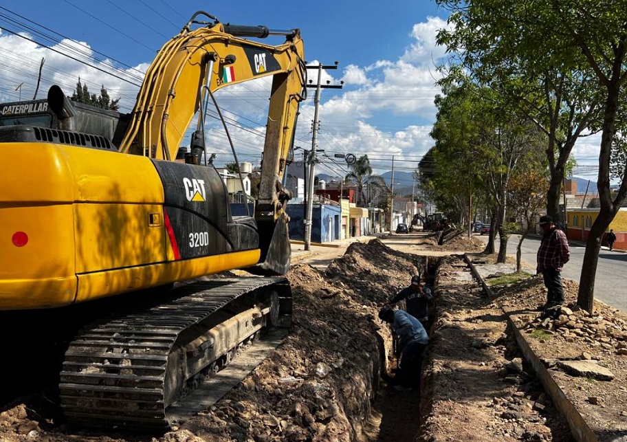 Renueva Caasim infraestructura hídrica obsoleta en colonias de Pachuca