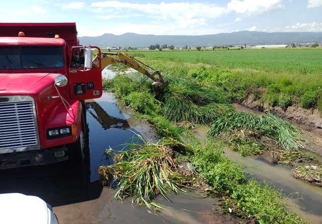 Limpian drenes en Tulancingo para prevenir situaciones de riesgo