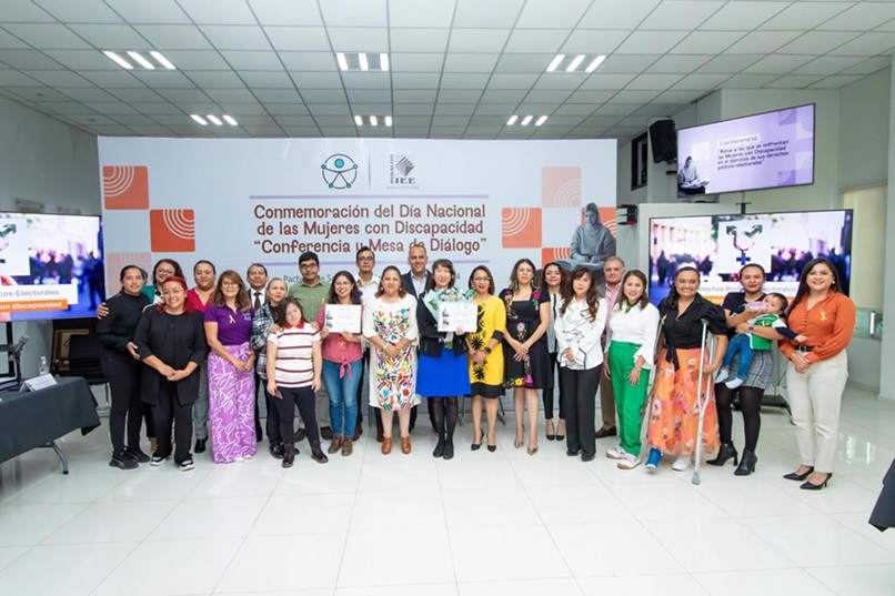 Conferencia y Mesa de Diálogo en el Día Nacional de las Mujeres con Discapacidad