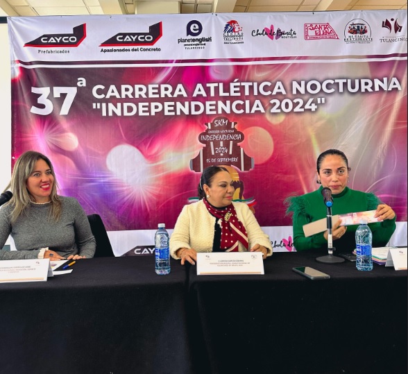 Lorena Garcìa presidenta de Tulancingo presenta pormenores de la Carrera Atlètica de Independencia