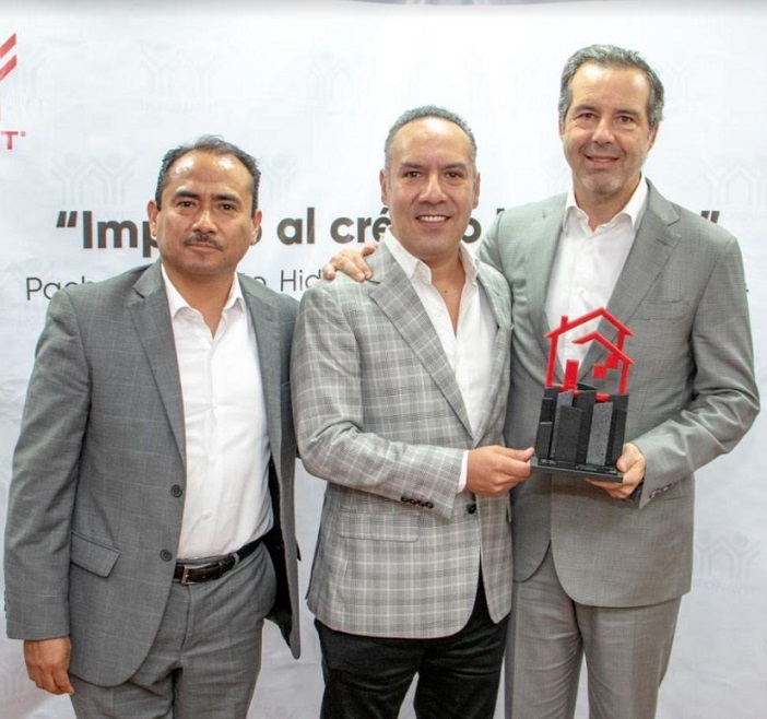 Infonavit Hidalgo premia impulso al crèdito: Canek Vàzquez