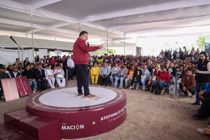 Refrenda gobernador compromiso con la transformación de Atotonilco de Tula